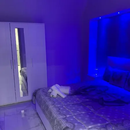 Angela House Apartment